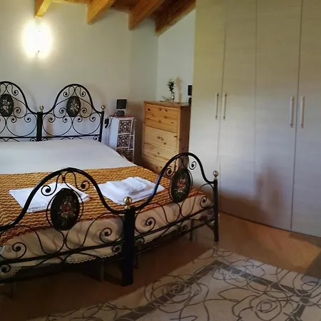 Дом отдыха Victor House 011017-lt-0824 With Private Parking